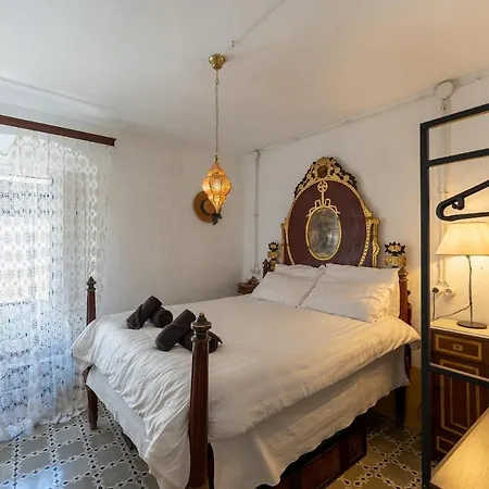 House In The Center Of Tossa de Mar