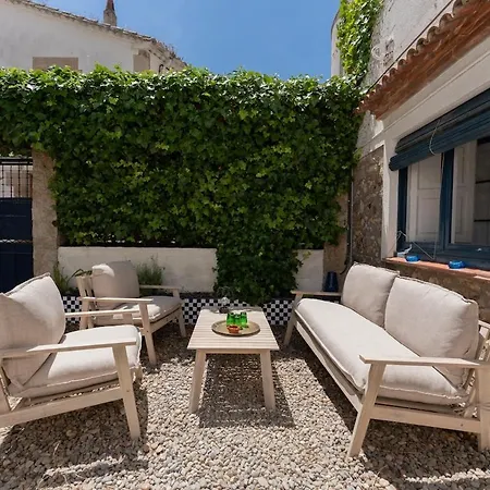 House In The Center Of Tossa de Mar