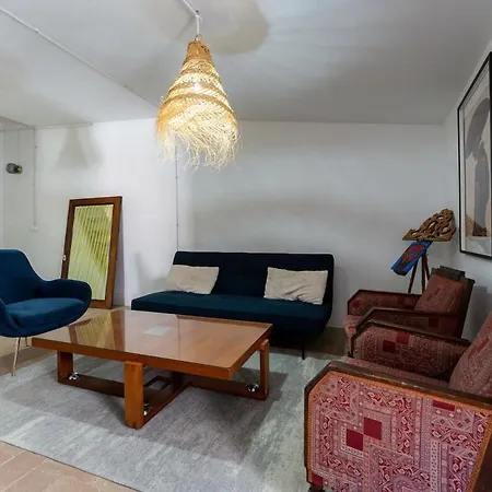 Semesterbostad House In The Center Of